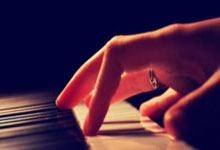 76人队虽然赢不了球,但乐子是越来越多了.